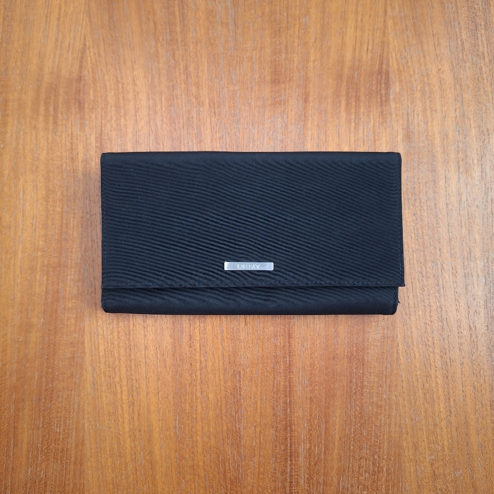 Vintage DKNY Nylon Wallet Checkbook Trifold Minimalist Corpcore 90s Black